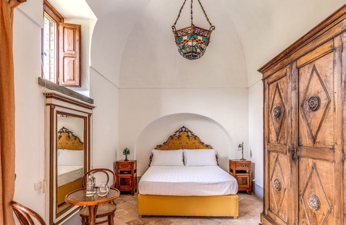 Termini Villa | Villa Angelica