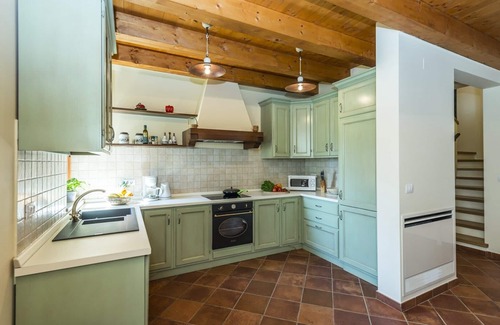 Hrboki Villa | Villa Anita in Hrboki with Private Pool and Fenced Garden