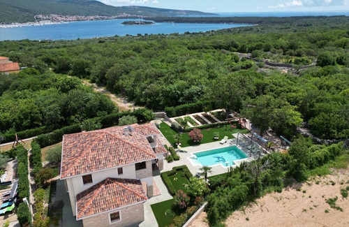 Kornic Casa | VILLA ANNA (5*): Stone house, heated pool, Jacuzzi, sea view, Gym, 900m from sea