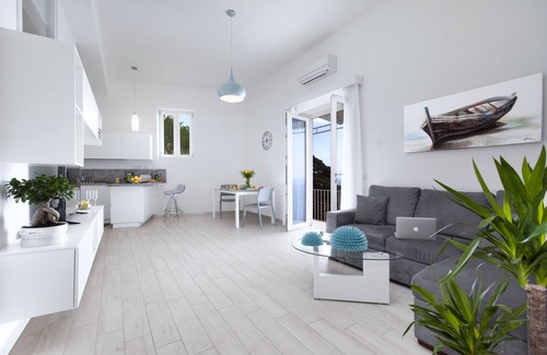 Positano City Centre Casa | Villa Anna with private Terrace and Sea View