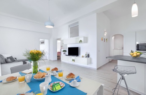 Positano City Centre Casa | Villa Anna with private Terrace and Sea View