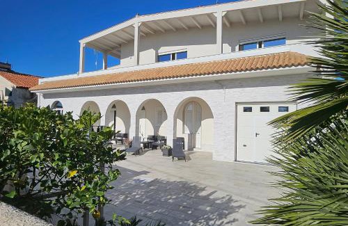 Avola Casa | Villa ANNY