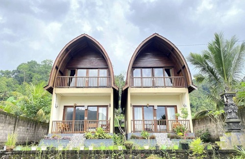 Wisma Kerta Cabina | Villa Anteng with Rice Fields View at Sidemen