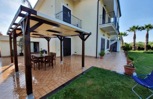 Melilli Apartamento | Villa Antonella