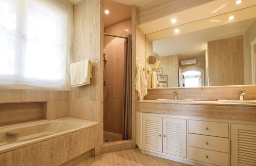 Malaga-Este Cama Y Desayuno | Villa Antumalal