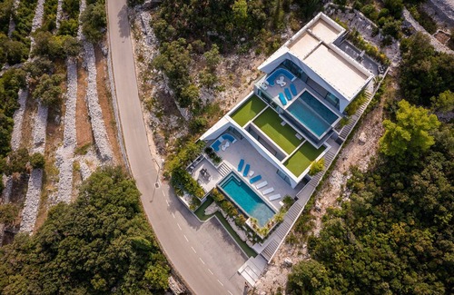 Zrnovo Villa | Villa Aqua Majestic Diamond | Sumptuous 5 Bedroom Villa | Magnificent Adriatic SeaViews | Korcula