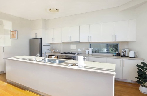 Blue Bay Casa | VILLA AQUA ONE | views, near beach | Accom Holidays
