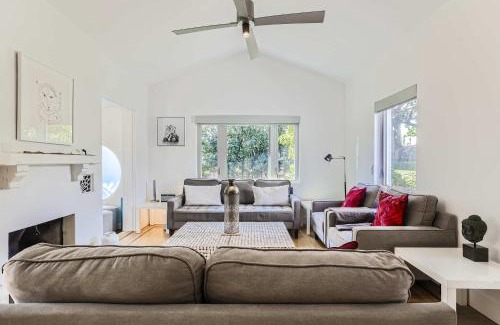 Flamingo Parks Casa | Villa Ardmore - Indulge in Spa Living with Guesthouse & Private Pool