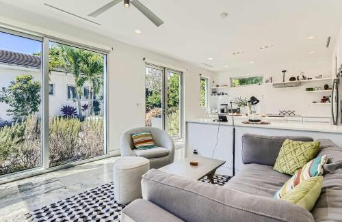 Flamingo Parks Casa | Villa Ardmore - Indulge in Spa Living with Guesthouse & Private Pool