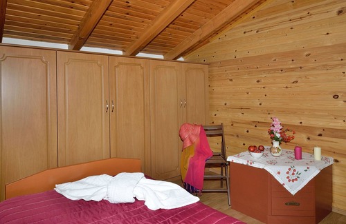 Strovles Casa | Villa Areti - Una cabaña en la naturaleza cretense