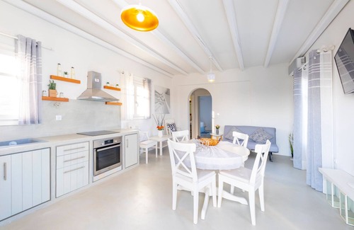 Drios Casa | Villa Areti in Punda Beach with view, private pool and Jacuzzi
