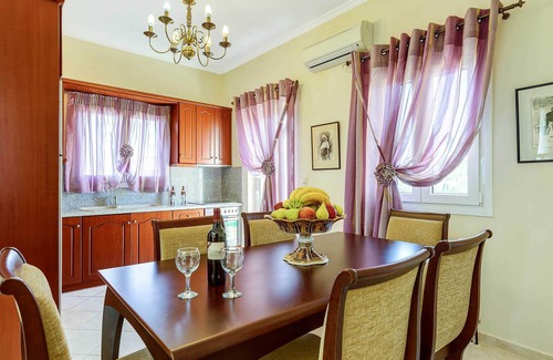 Lassi Villa | Villa Argostoli Bay- Esta villa incluye una piscina privada, excelentes vistas al mar y WI-FI