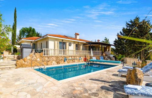 Olympos Villa | Villa Aris by Ezoria Villas