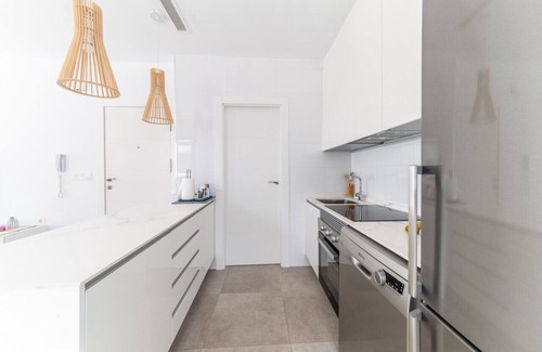 Daya Nueva Apartamento | Villa Armonía, met Verwarmd Privé-zwembad
