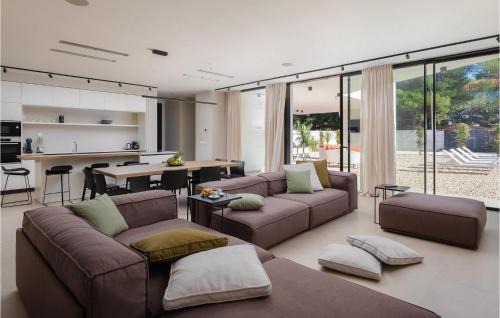 Pakostane Casa | Villa Aron
