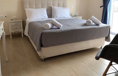 Pesada Casa | Villa Arsinoe - Villa de dos dormitorios