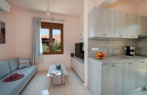 Asteri Villa | Villa Artemis: newly constructed 2-bedroom villa, ideal for couples