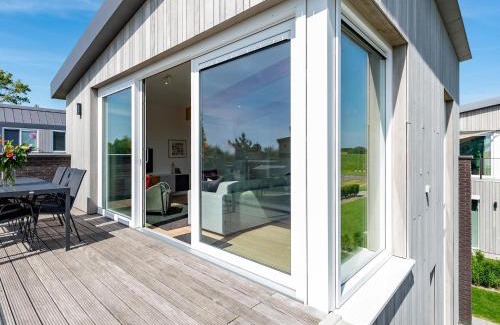 Kamperland Casa | Villa at Veerse Meer with Lake Views, cleaning included