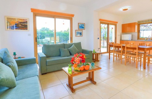 Latchi Villa | Villa Athina Finiki in Latchi