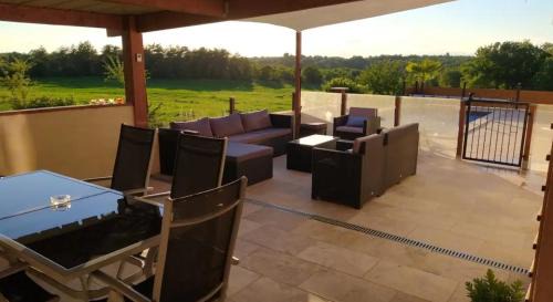 Labastide-Marnhac Casa | Villa au calme avec piscine chauffée privée