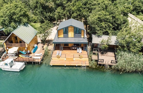 Ulcinj Villa | Villa Auburn River Ada Bojana