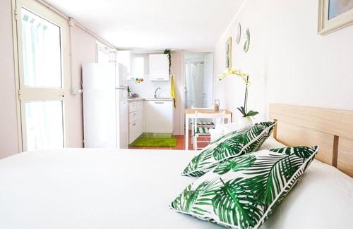 Quartu Sant'Elena Apartamento | Villa Aurelia - Modern Seafront Studio Apartment