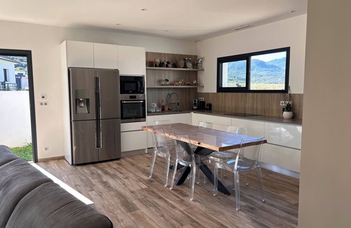 Borgo Casa | Villa Avec Piscine Proche de Toute Commodité