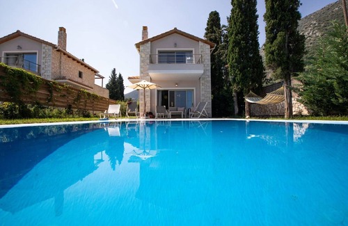 Vlicho Villa | Villa 'Avesta Private Villas - Niovi' con vistas al mar, piscina privada y aire acondicionado
