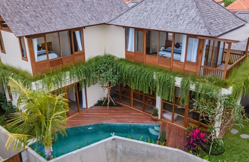 Pererenan Villa | Villa Ayuddha at Anandathu Villas - 3BR Tropical Villa w/Private Pool in Canggu
