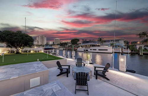 Bermuda Riviera Casa | Villa Azul – Coastal Oasis | 5-Min Walk to Beach & Waterfront Living