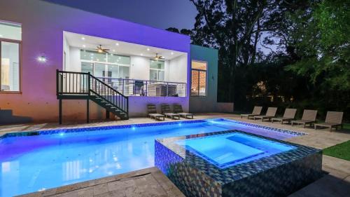 Edgewood Casa | Villa Azul Luxe Retreat