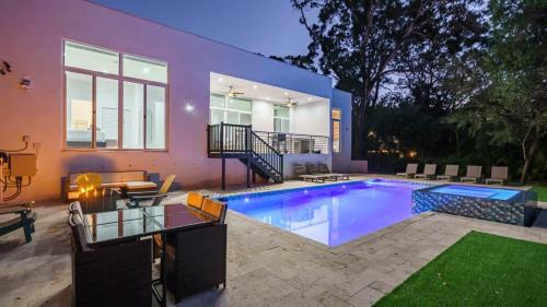 Edgewood Casa | Villa Azul Luxe Retreat