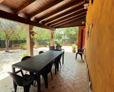 Capitana Casa | Villa Azzurra Fronte Mare