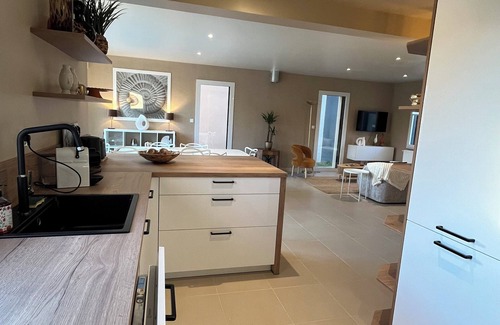 Saint-Jouan-des-Guerets Casa | Villa Bambou, 5 minutes from Saint-Malo, new and quiet house!