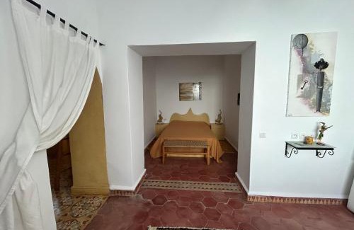 Ghazoua Villa | VILLA BABOUCHE - Piscine chauffée - Personnel de maison