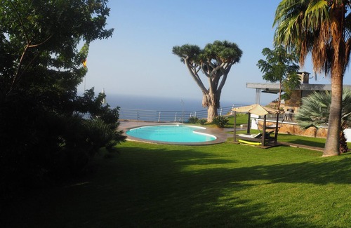 Santa Úrsula Chalet De Esquí | VILLA BAHIA DE MICHEL