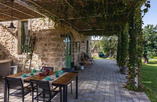 Augusta Villa | Villa Balatella con Piscina by Wonderful Italy