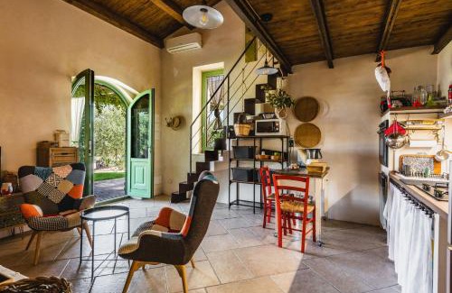 Augusta Villa | Villa Balatella con Piscina by Wonderful Italy