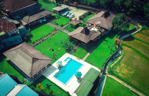 Cisarua Villa | Villa Bango