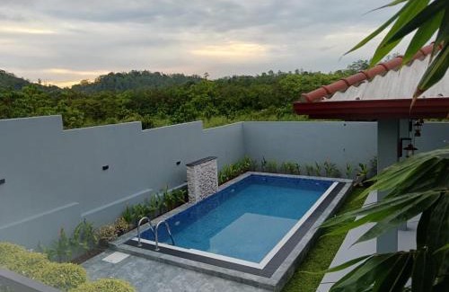 Hettimulla Cabina | Villa Barbara - Private Pool Villa in Ahungalla