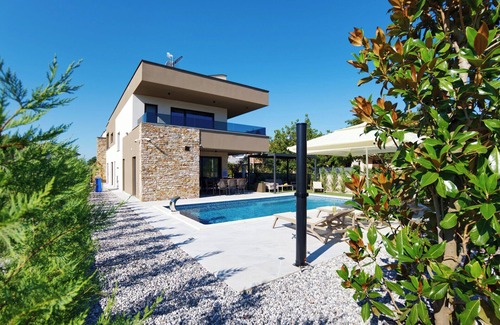 Marcana Villa | Villa Bavigo by Istrabook