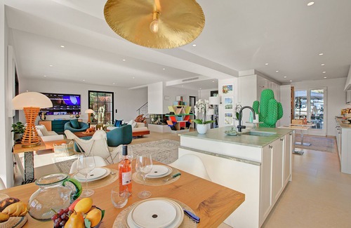 Guerrevieille Villa | Villa Bayugita With Master Bedroom, Grimaud, France