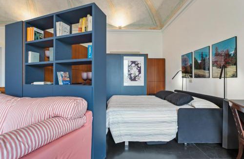 Menaggio Apartamento | Villa Bel Faggio Apartment by Halldis