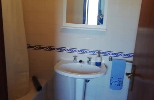 Aljezur Villa | Villa "Bela Vista" cerca de la playa con terraza privada y Wi-Fi