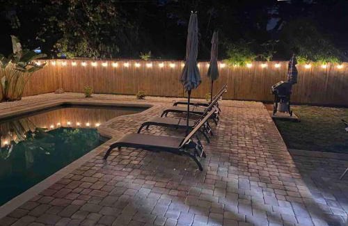 Largo Casa | Villa Bella with Heated Pool