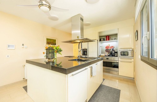 Marratxí Villa | Villa Bellviure in Palma con vistas a la montaña, piscina privada, terraza y Wi-Fi