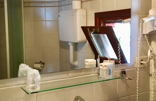 Limone sul Garda Hotel | Villa Belvedere Hotel