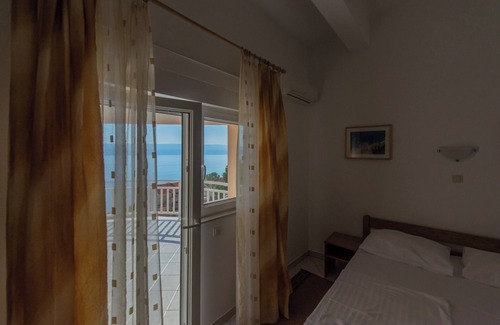 Ruskamen Cama Y Desayuno | B&B Pero near sea with hot tub access