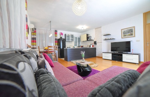 Dugopolje Villa | Villa Bender - Three Bedroom Villa with Swimming pool