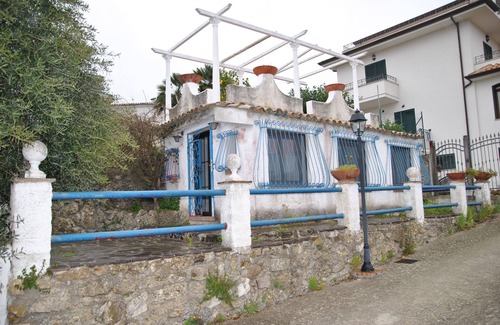 Formia Villa | Villa Bice con piscina vista al mar
